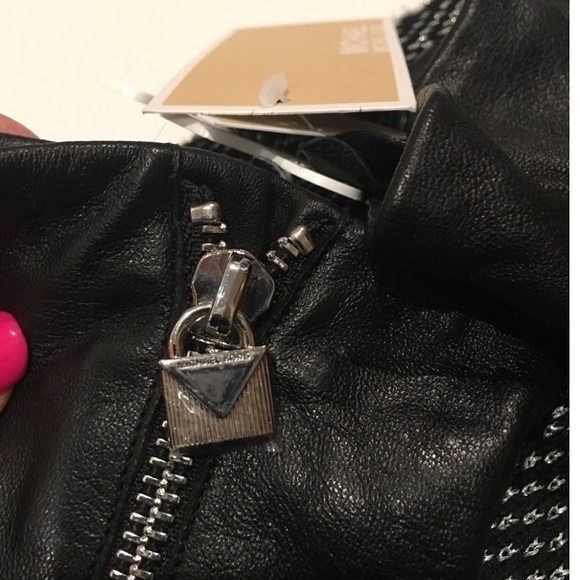 Michael Kors Leather Gloves - Picture 2 of 6